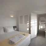 Sun Anemos Daire Oia