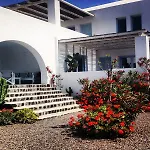Sun Anemos * Oia