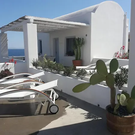 Sun Anemos Oia (Santorini)