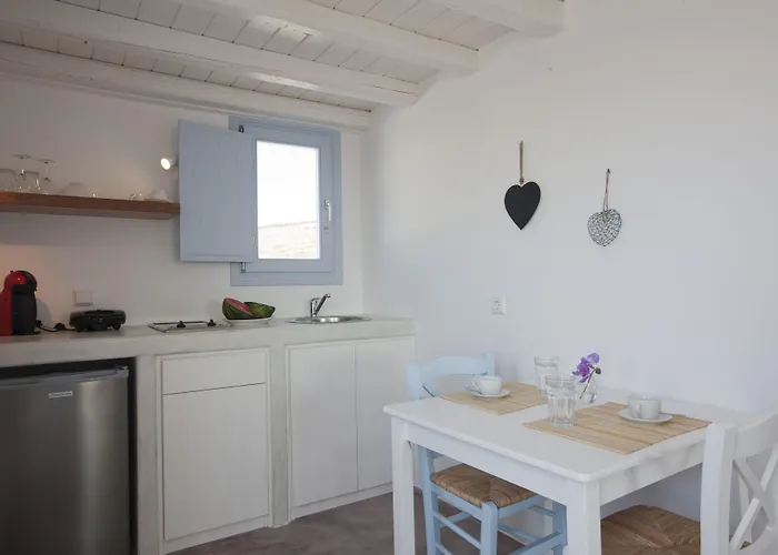 Sun Anemos Daire Oia