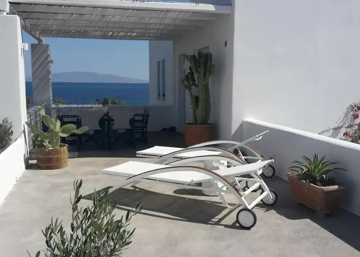 Sun Anemos Oia (Santorini)